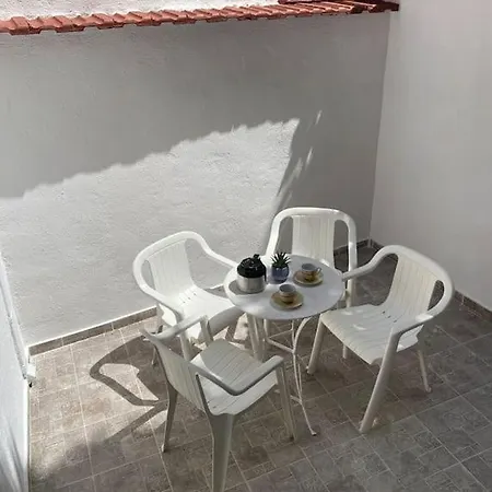 Modern 2br Near Centre -5min Wlk Apartment