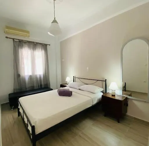 Modern 2br Near Centre -5min Wlk Apartment Patras