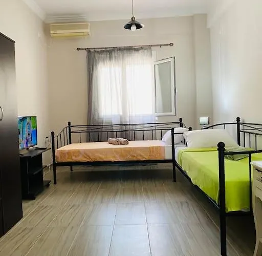 Modern 2br Near Centre -5min Wlk *